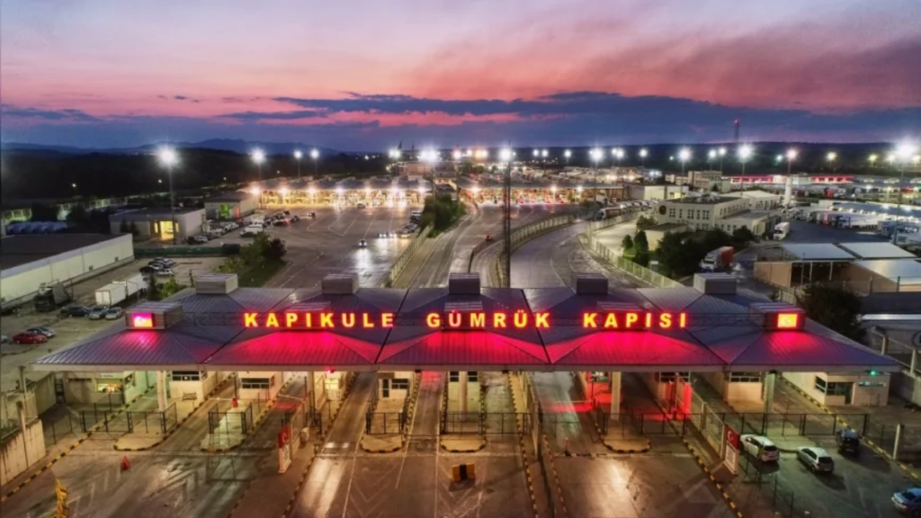 Kapıkule’de ticari araç rekoru kırıldı